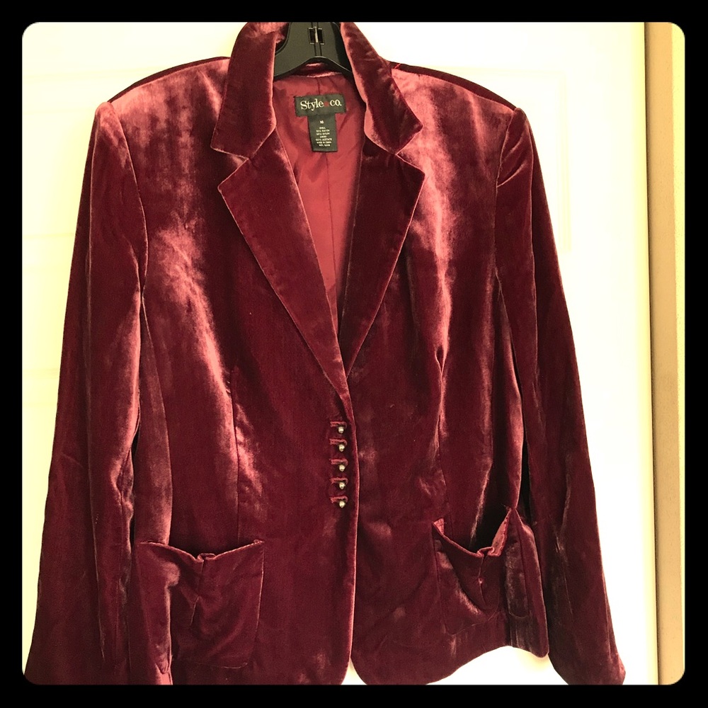 #Velvet Blazer